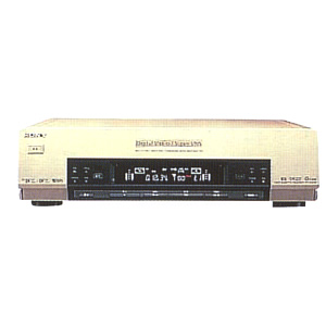 SVHS VTR　WV-D10000 [A01360002]